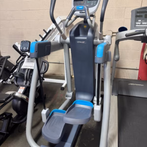 Precor AMT 835