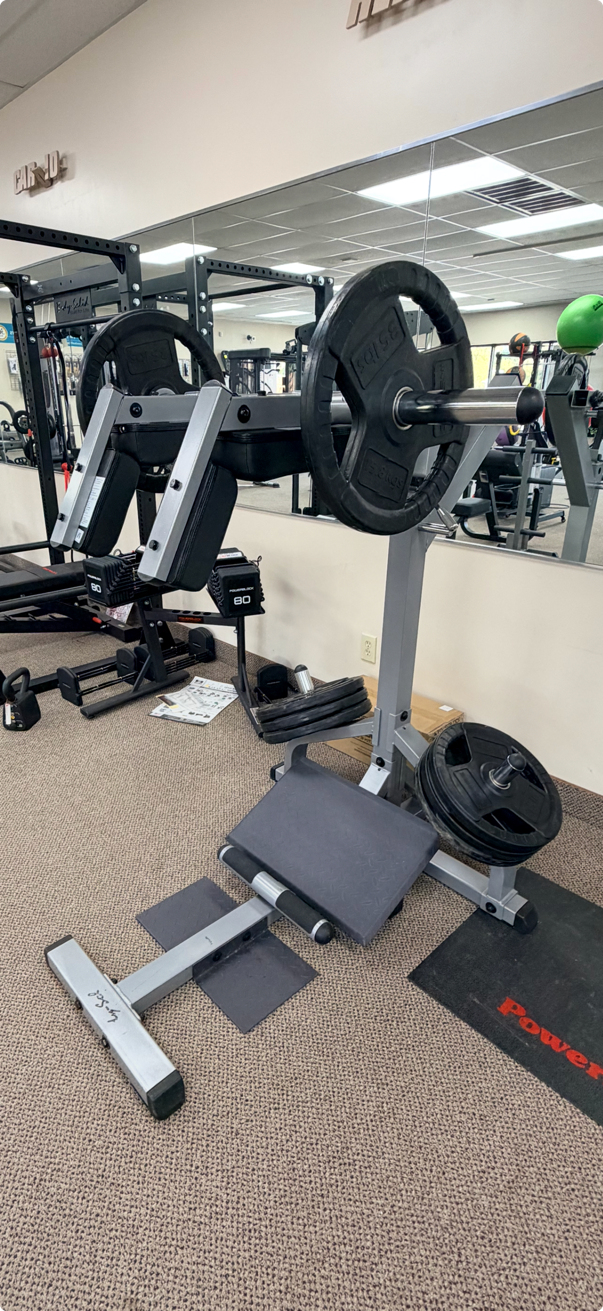 BODY-SOLID LEVERAGE SQUAT