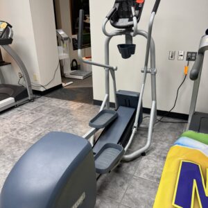 PRECOR EFX 225 ELLIPTICAL
