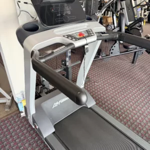 LIFEFITNESS T3 TREADMILL